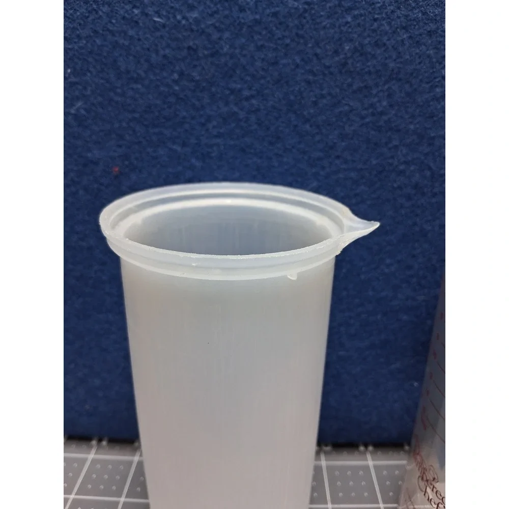 Pampered Chef Measure All Cup Clear 2 Cup Adjustable Liquid Dry Measuring Tool